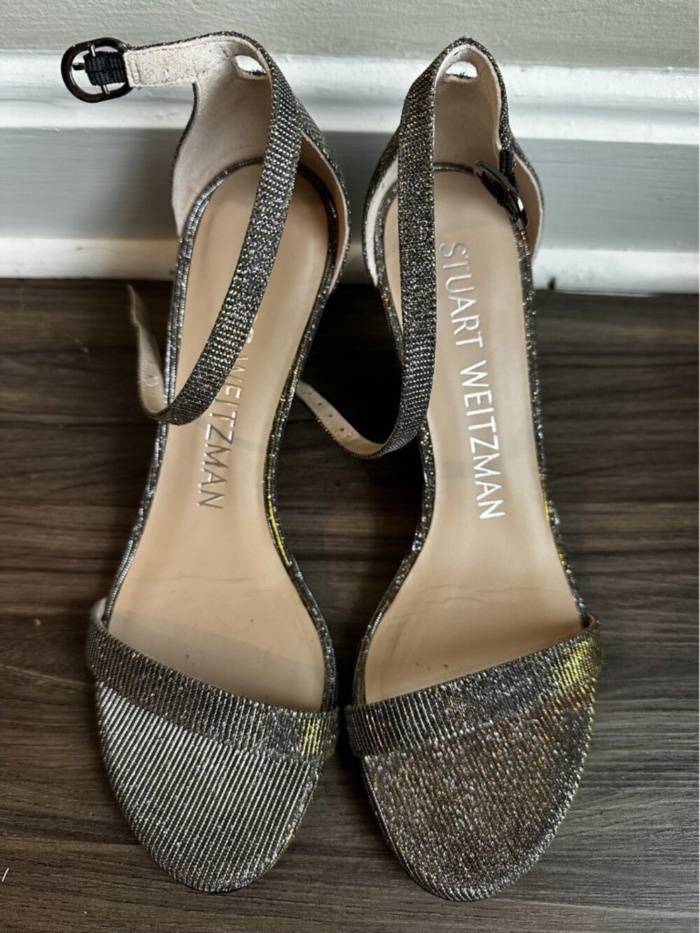 Stuart Weitzman Nunakedstraight 60 Ankle Strap Sandal Pyrite Metallic Gold Sz 6